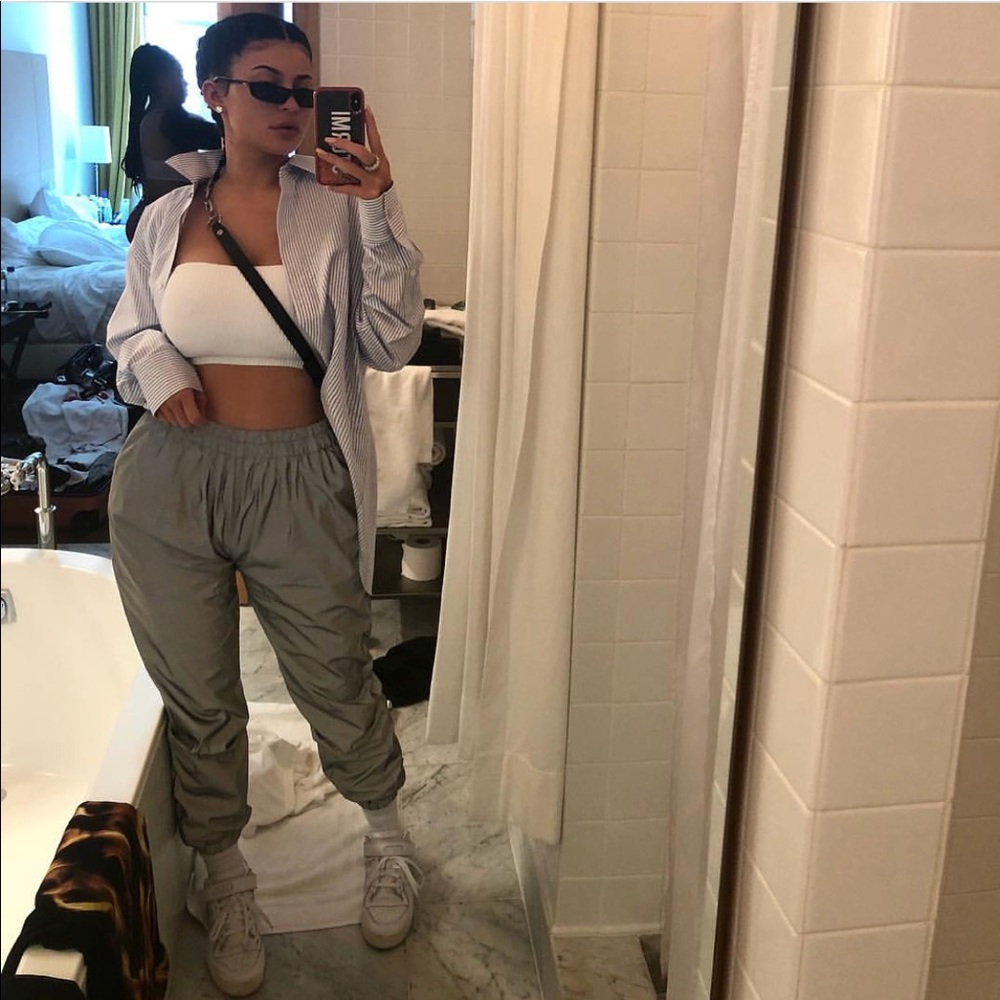 Sweat pants seen on Kylie Jenner